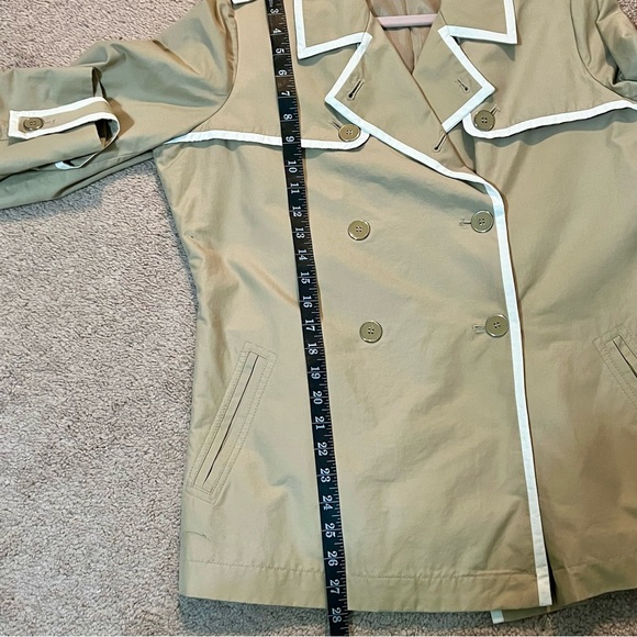 Liz Claiborne‎ Size Large Khaki With White Trim Lined Rain/Trench Jacket Buttons - Picture 10 of 14